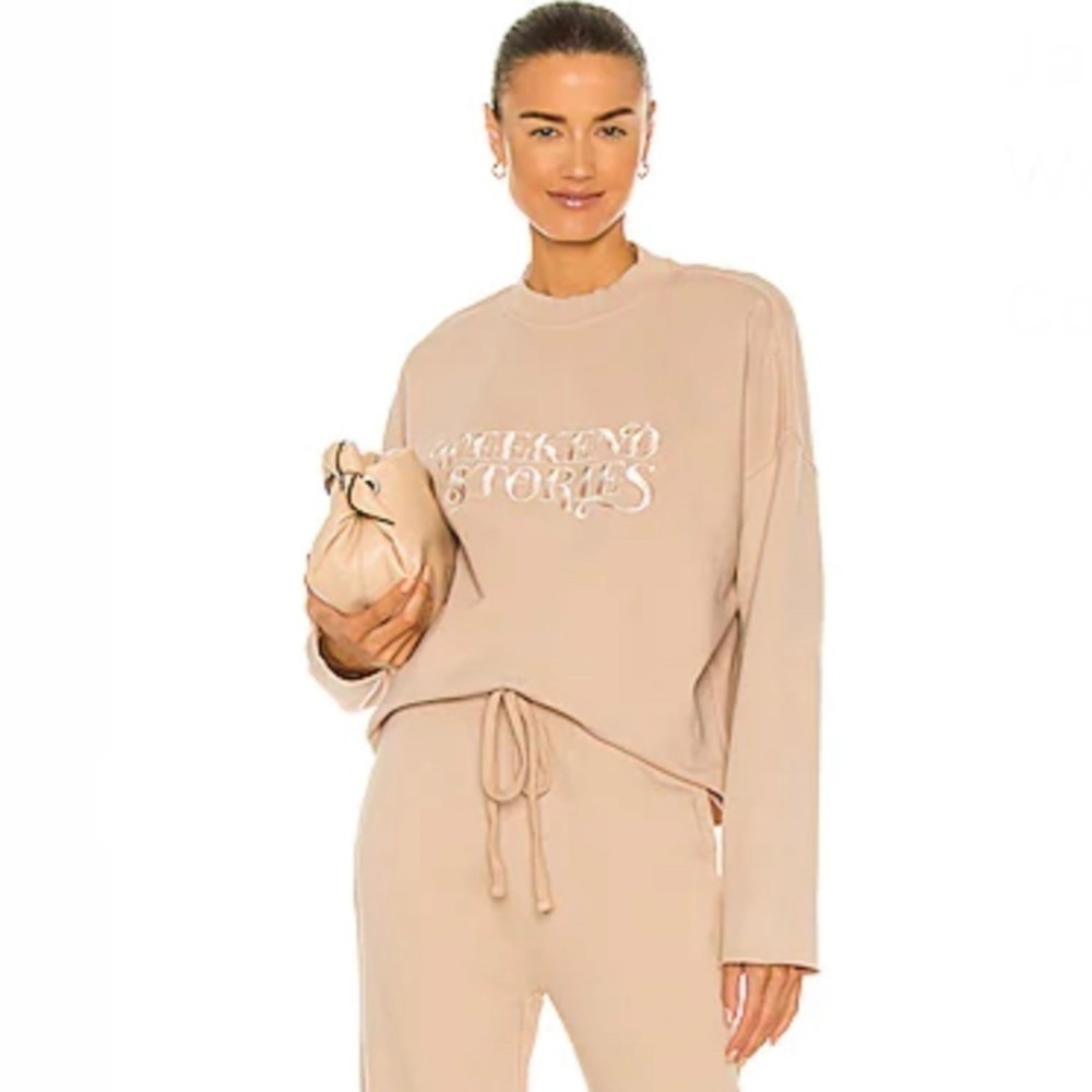 NWT Weekend Stories Jane Sweatshirt in Taupe Size Extra Small‎